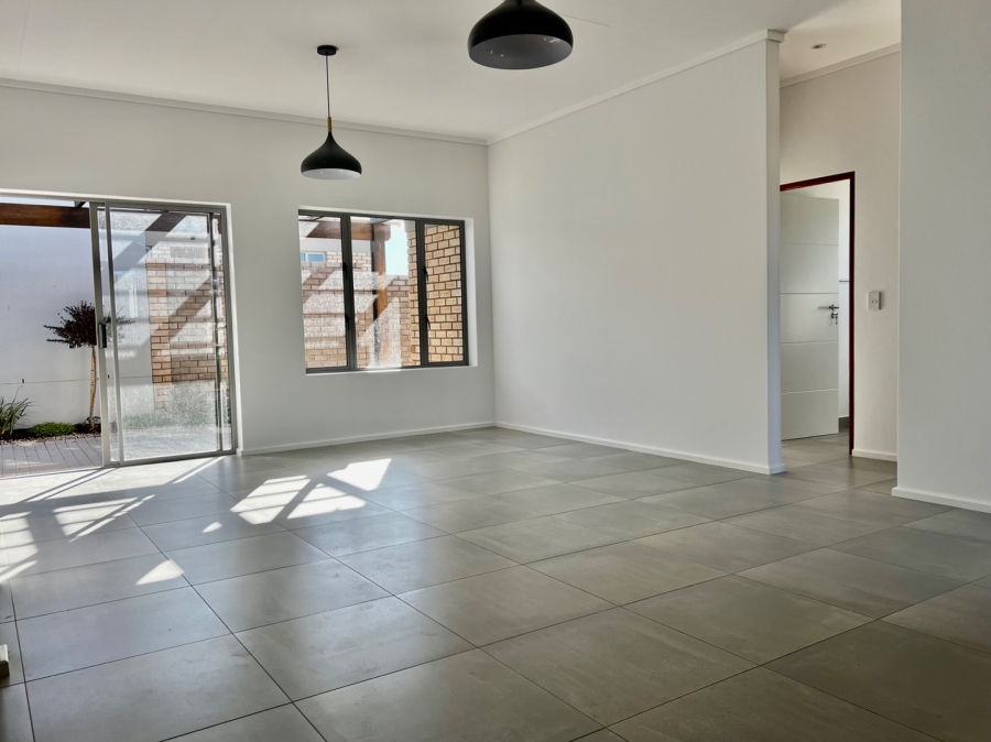 3 Bedroom Property for Sale in Mooikloof Country Estate Western Cape